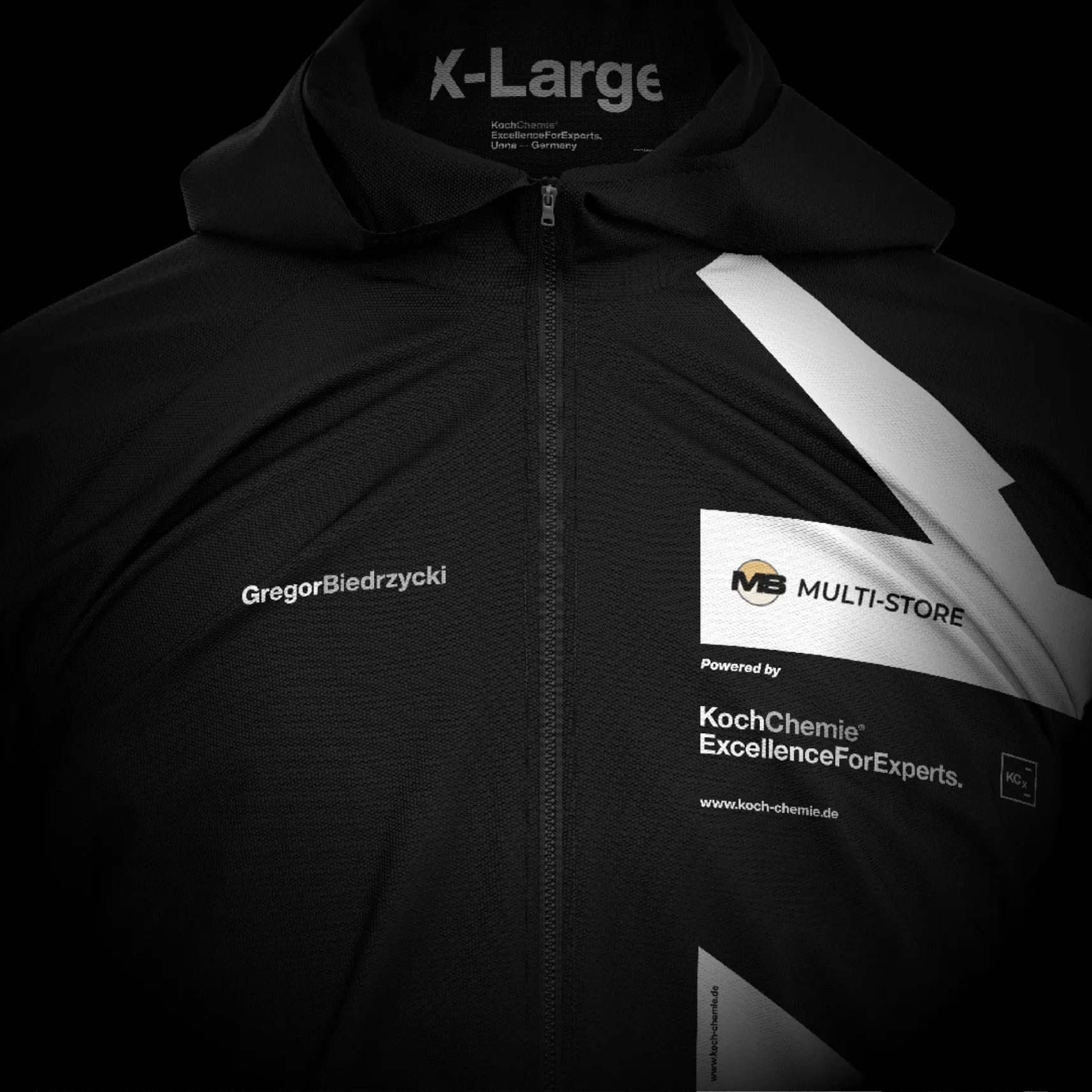 Schwarze Reißverschlussjacke mit weißen Akzenten und Logos von Multi-Store und KochChemie, Größe X-Large