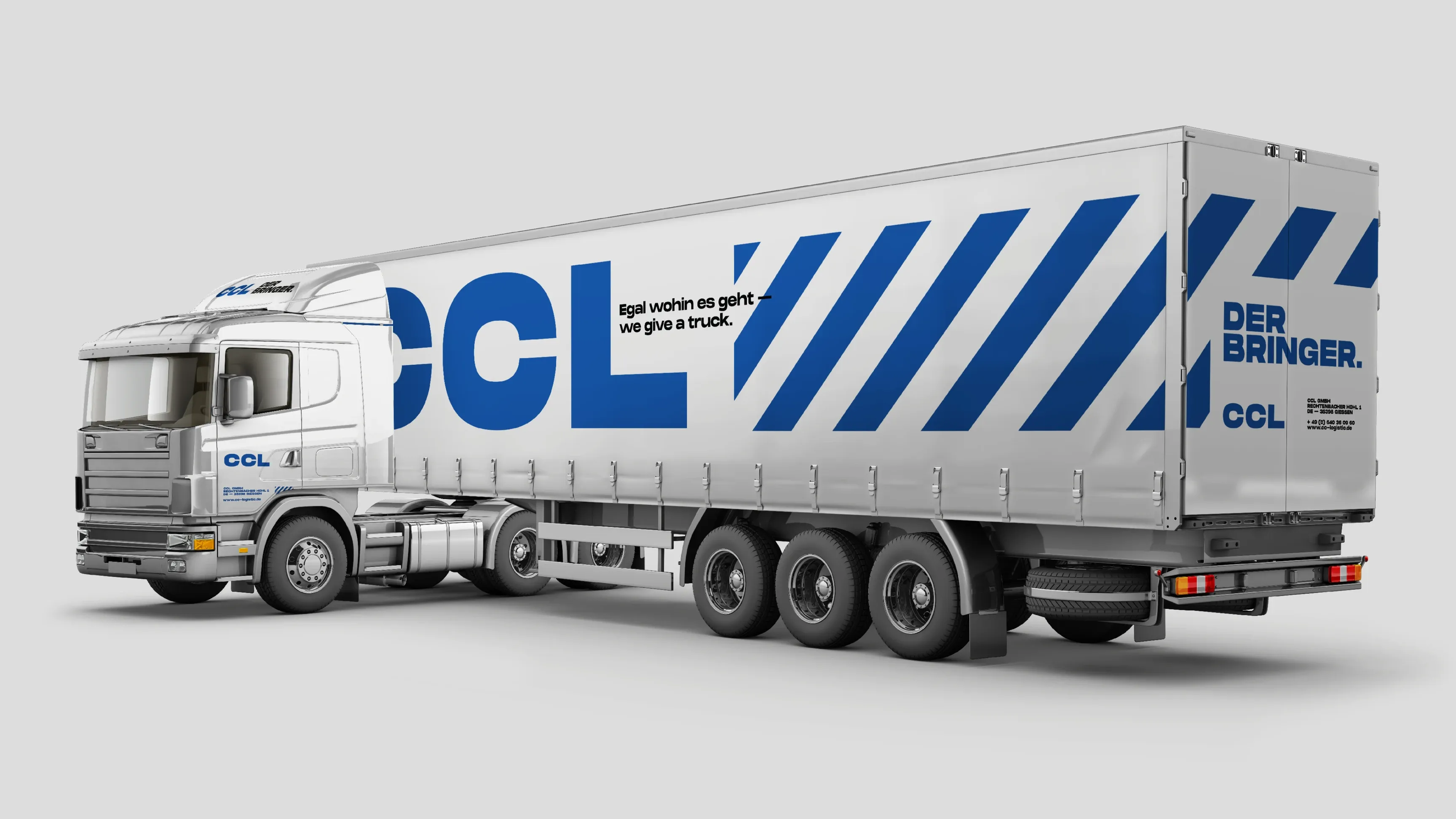 Silberner Sattelzug mit blauer CCL-Beschriftung und „DER BRINGER“ auf dem Auflieger